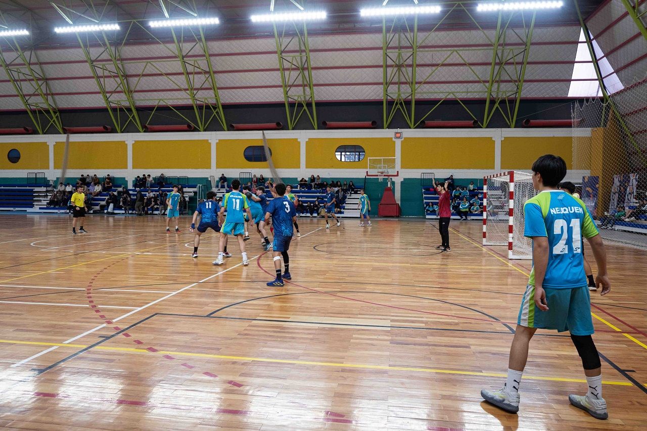 Se desarrolla con gran éxito la tercera jornada del Torneo de Handball ...
