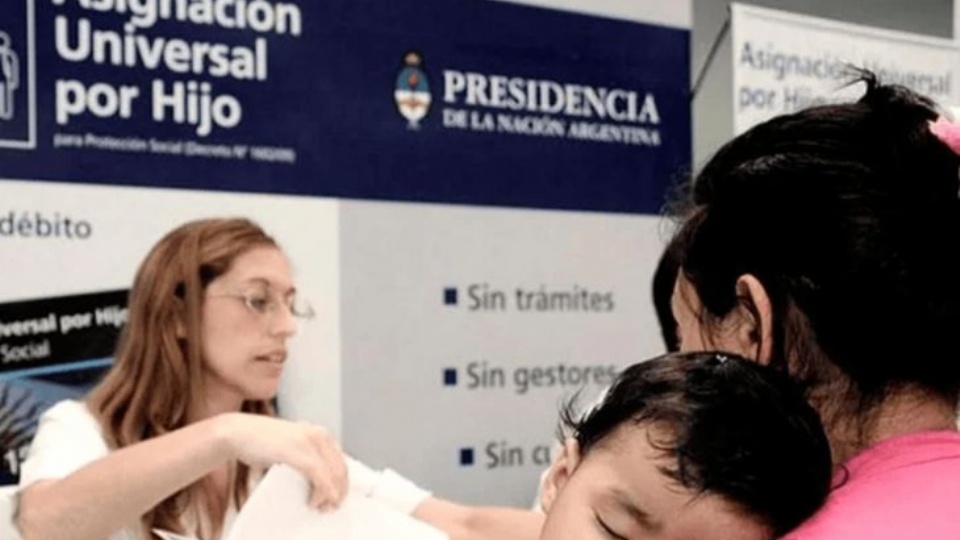 (207186) (207186)